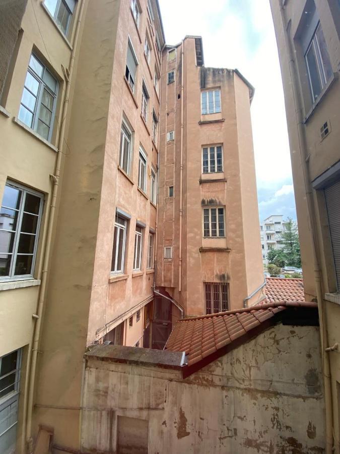 Appartement Charming With Exposed Beams Ainay District